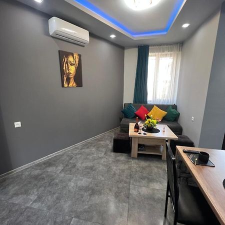 Comfortable Apartment Комфортные Апартаменты Self Check In يريفان المظهر الخارجي الصورة